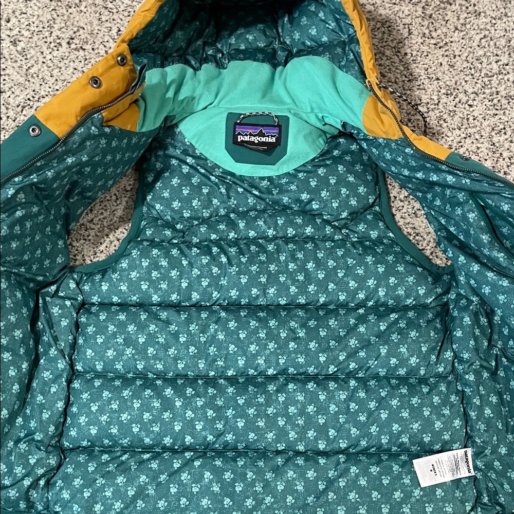 Patagonia women’s bivy hooded vest arbor green mustard size medium - Picture 3 of 8